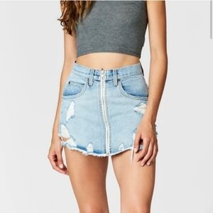 Carmar Beatrice zip front Denim Jean skirt Size 26